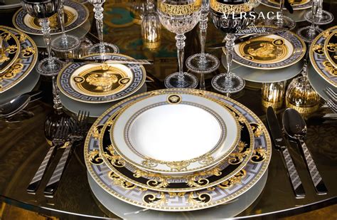 Versace italian dishes